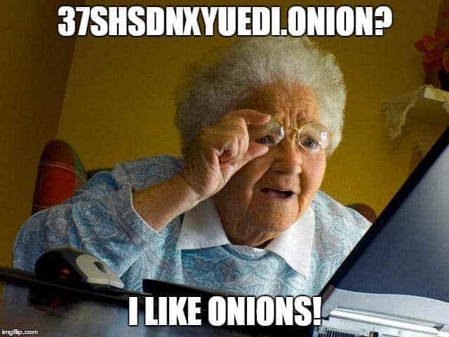 meme de abuela confudida por los onion de la deep web